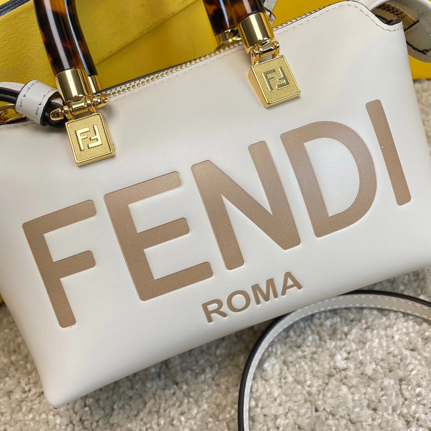 FENDI BAG