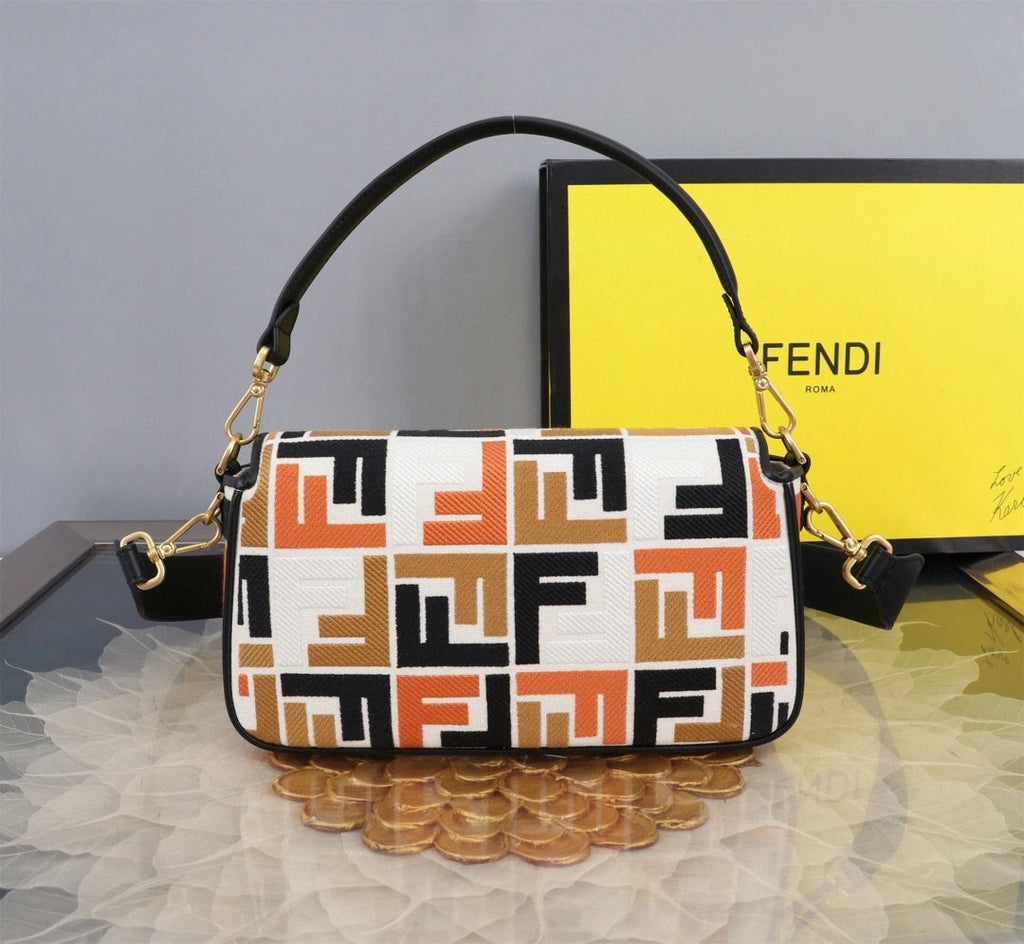 FENDI BAG