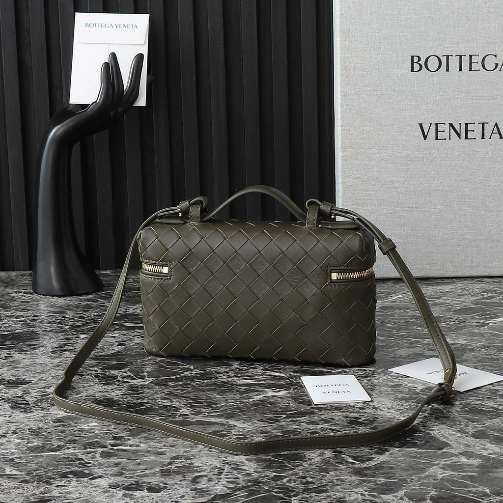 BOTTECA VENETA BAG