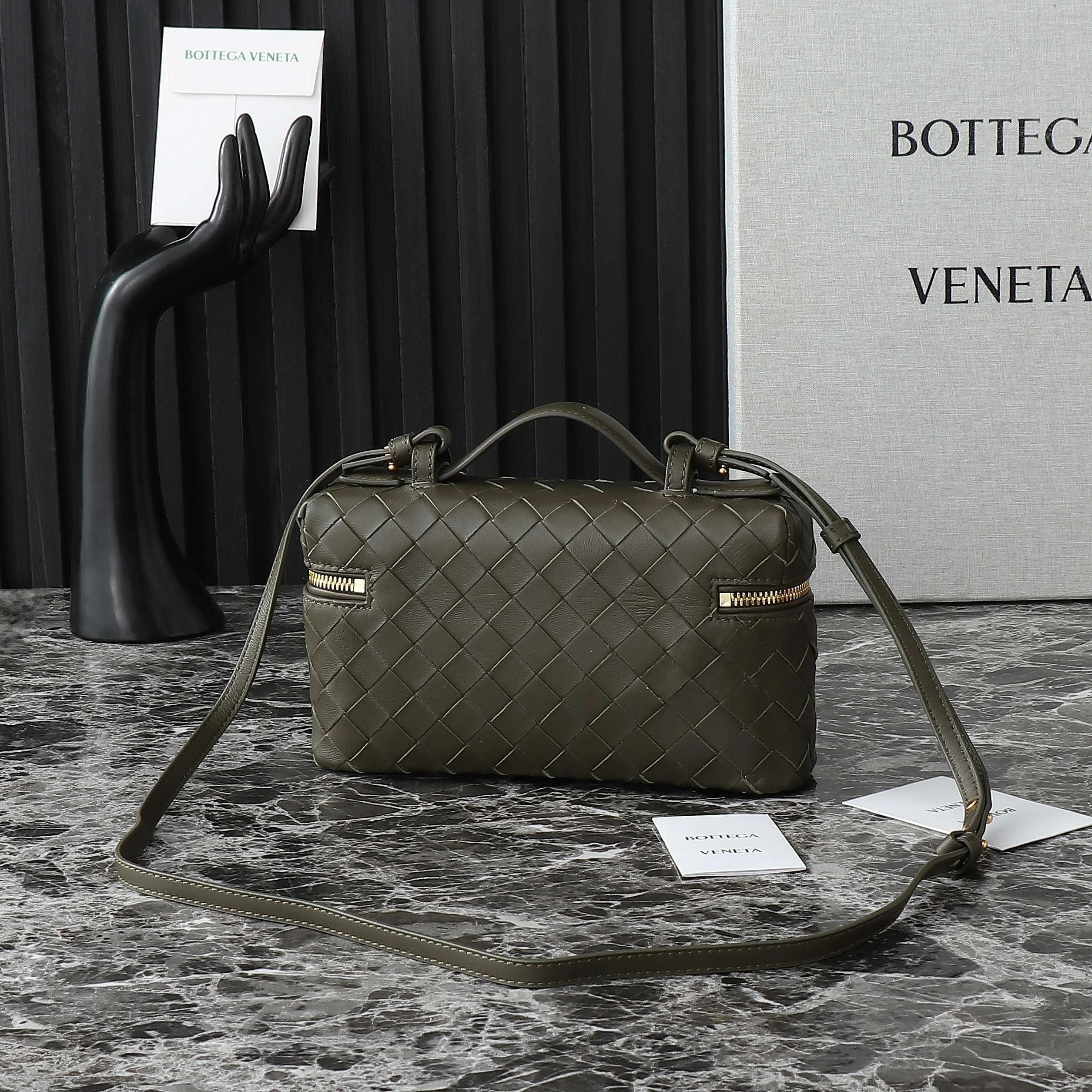 BOTTECA VENETA BAG