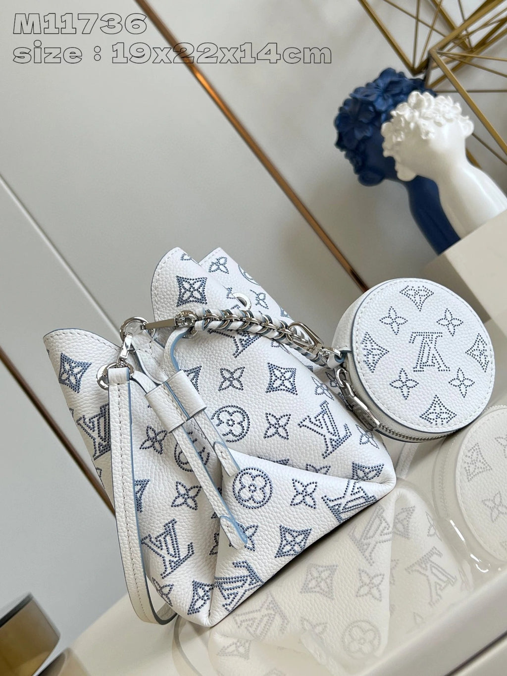 LOUIS VUITTON BAG