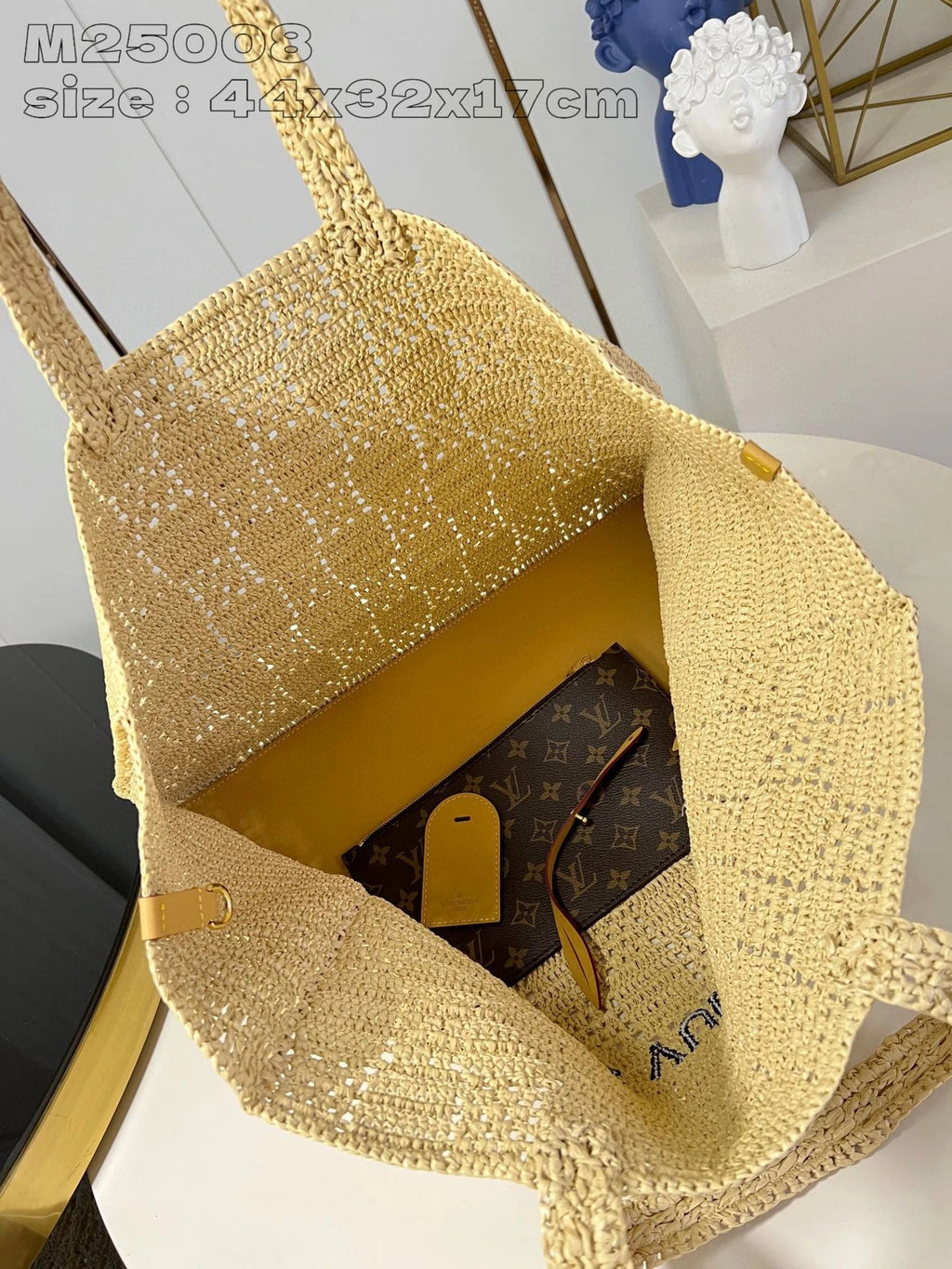LOUIS VUITTON BAG