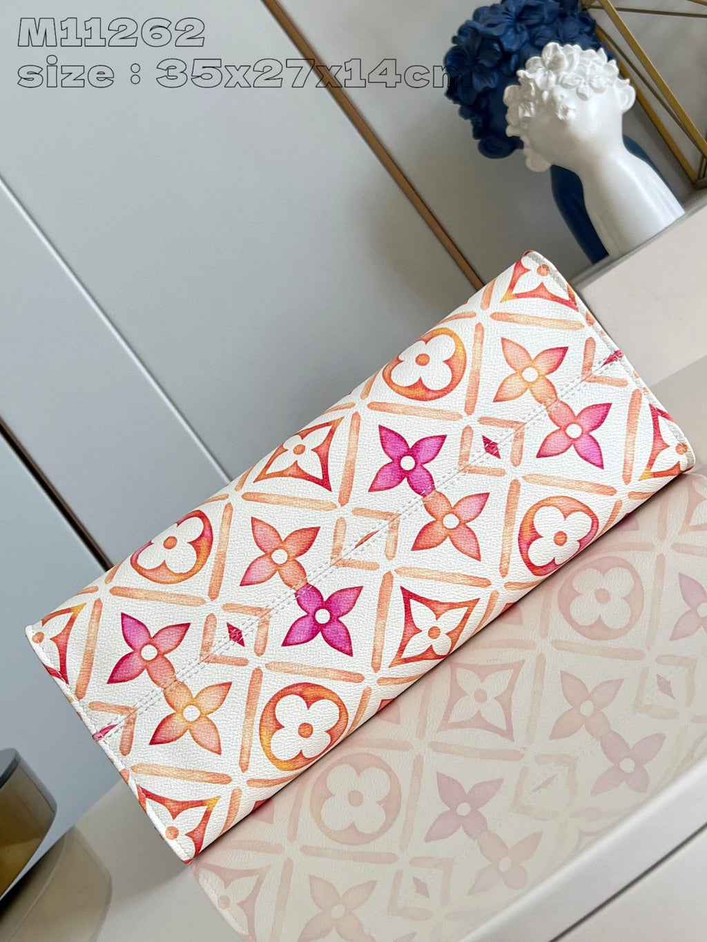 LOUIS VUITTON BAG