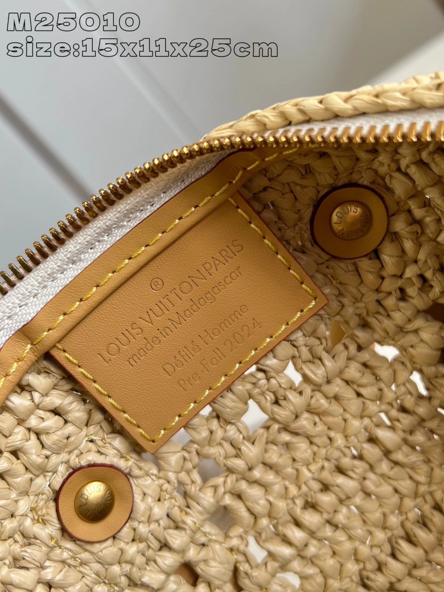 LOUIS VUITTON BAG