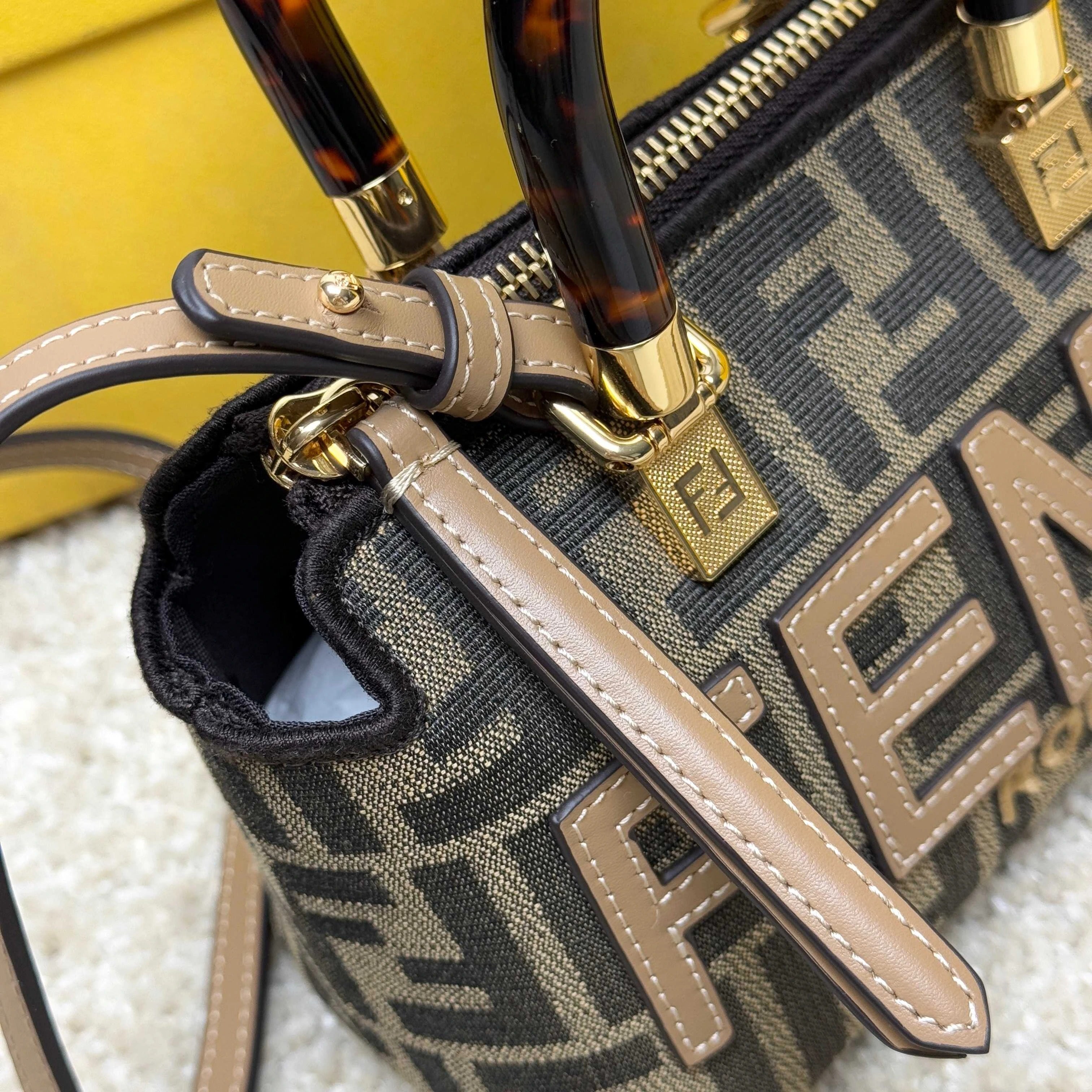 FENDI BAG