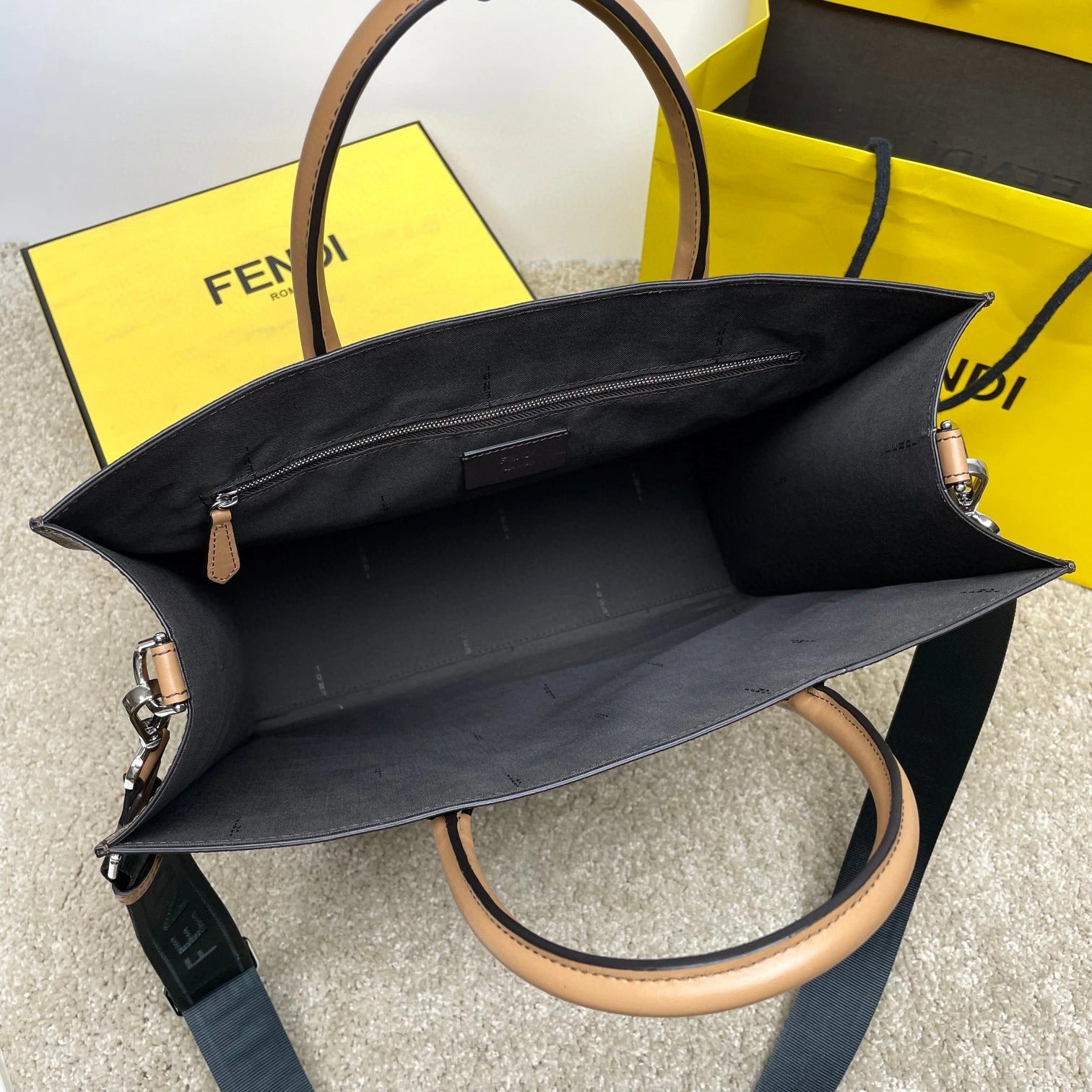 FENDI BAG