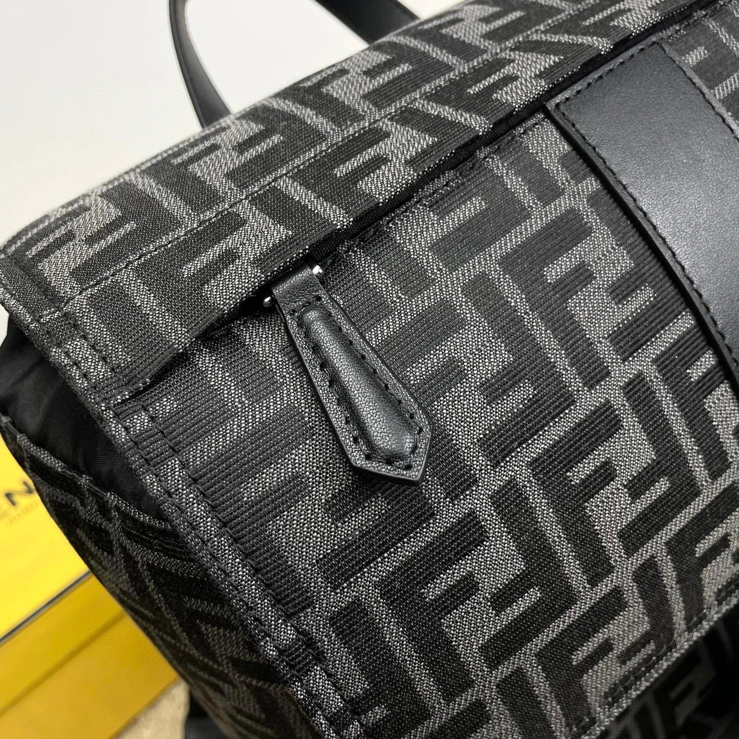 FENDI BAG