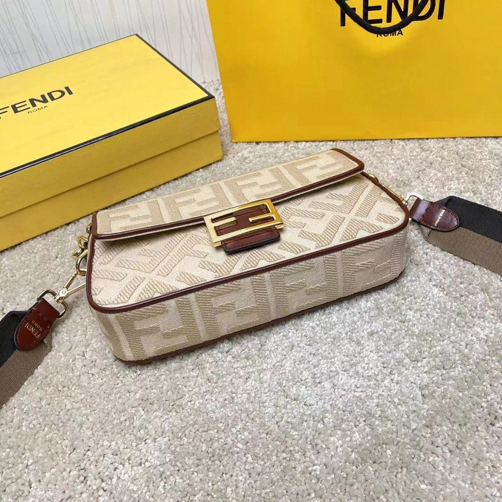 FENDI BAG