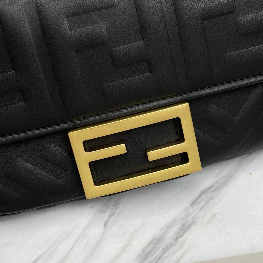 FENDI BAG