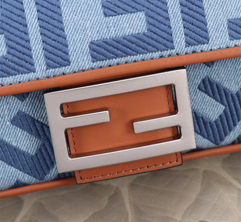 FENDI BAG