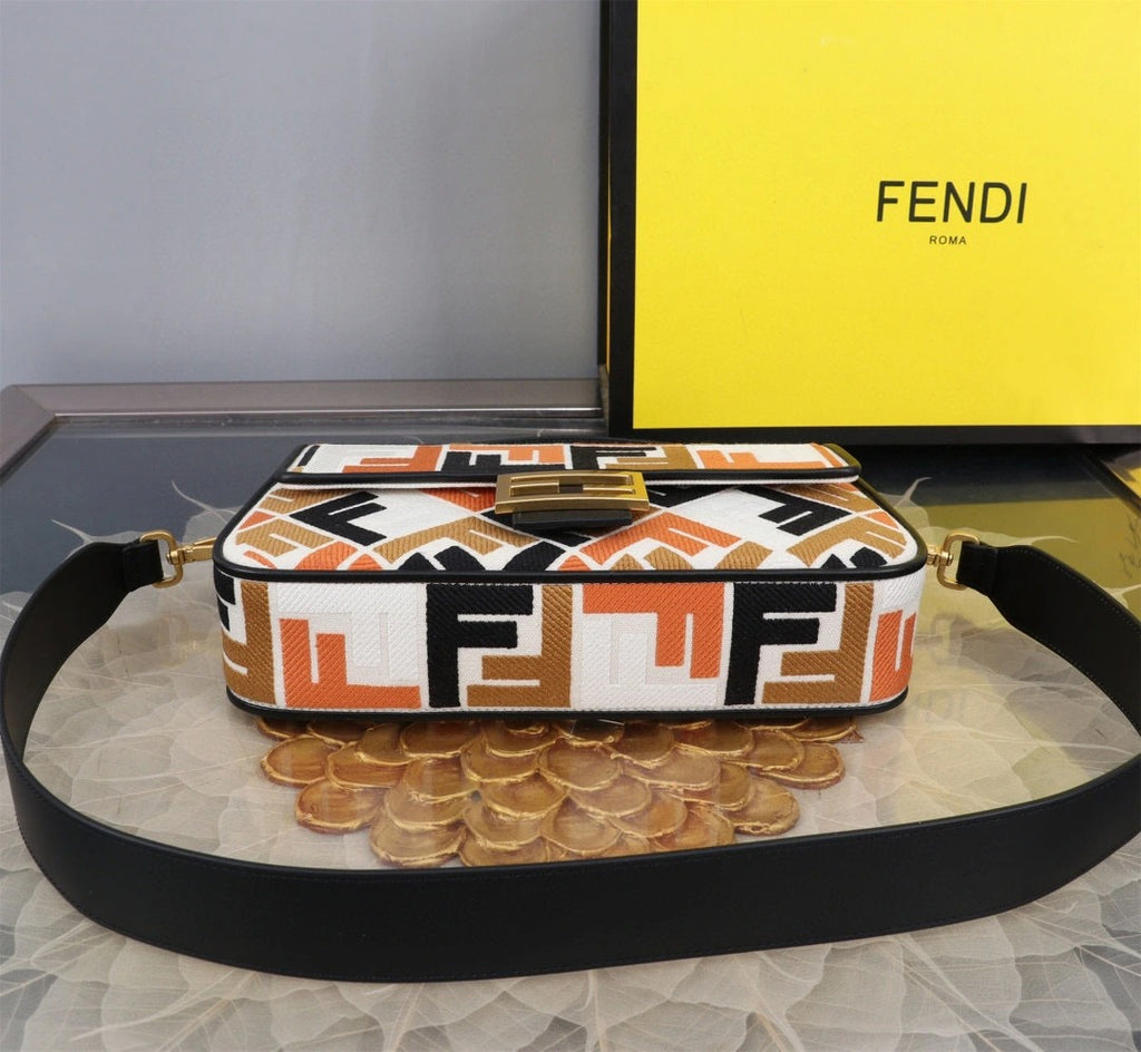 FENDI BAG