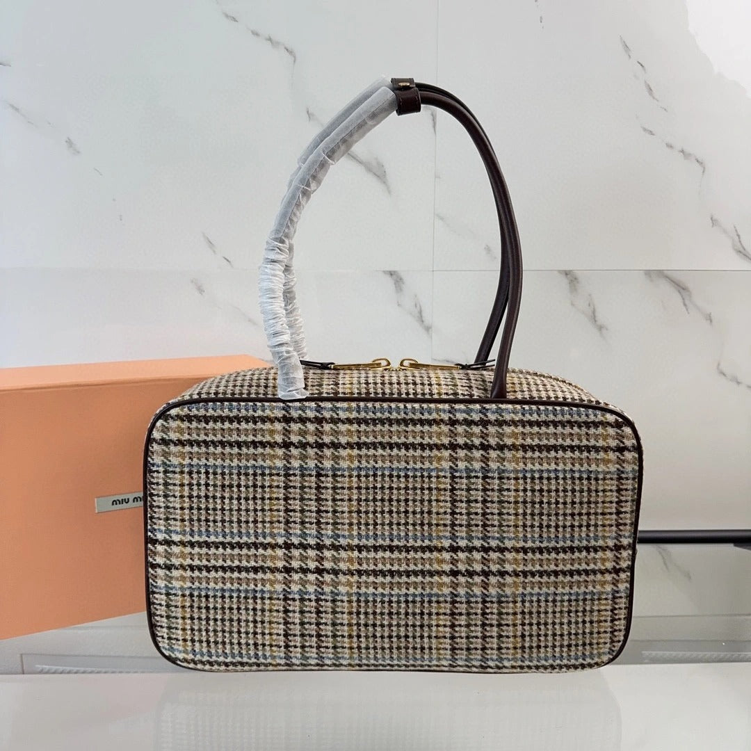 MIU MIU BAG