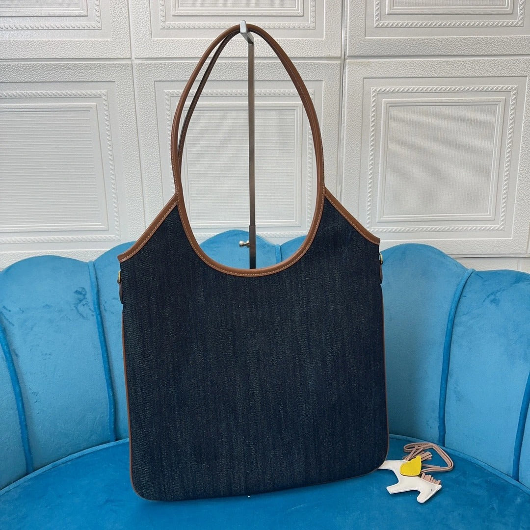 MIU MIU BAG