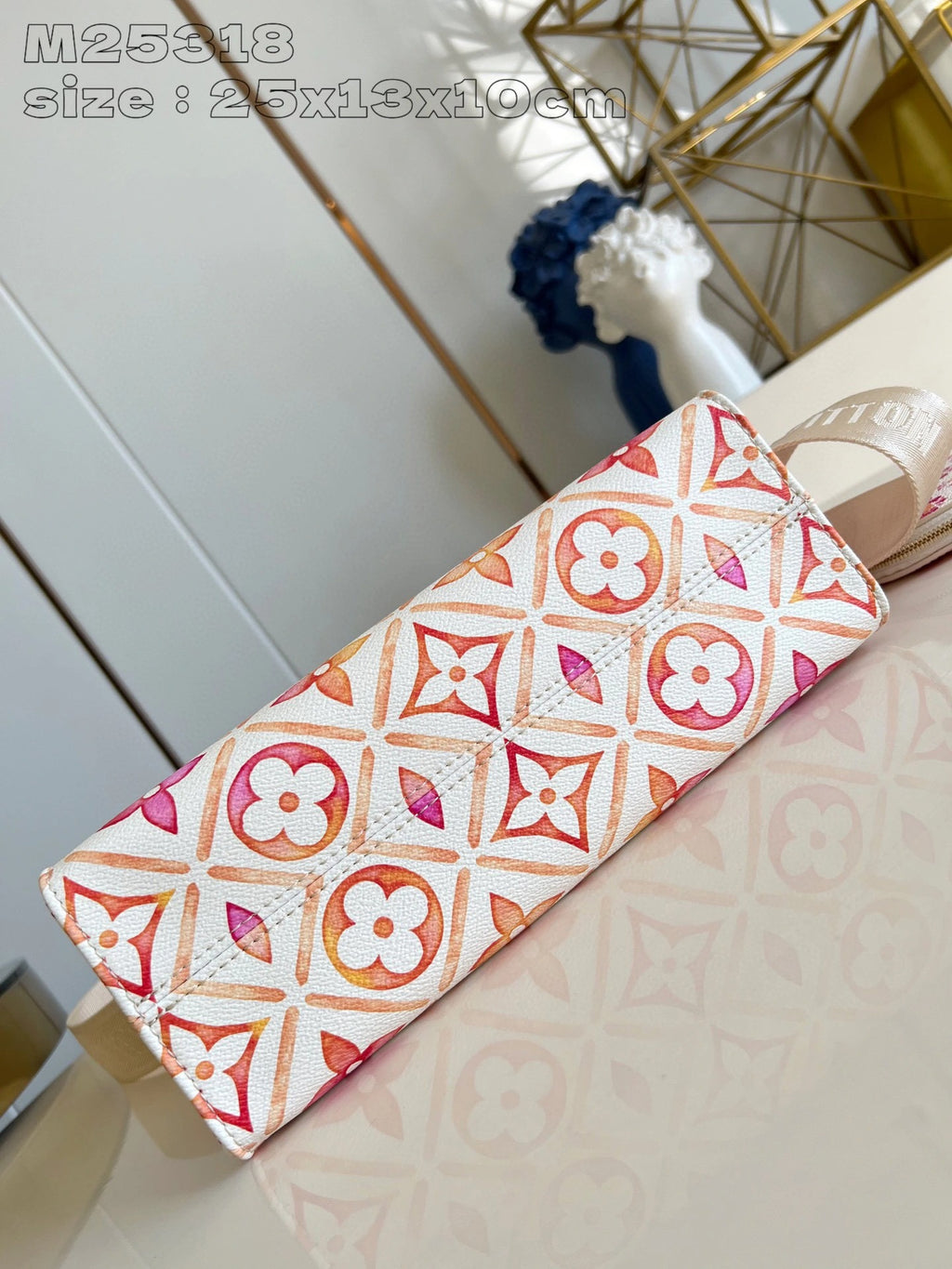 LOUIS VUITTON BAG