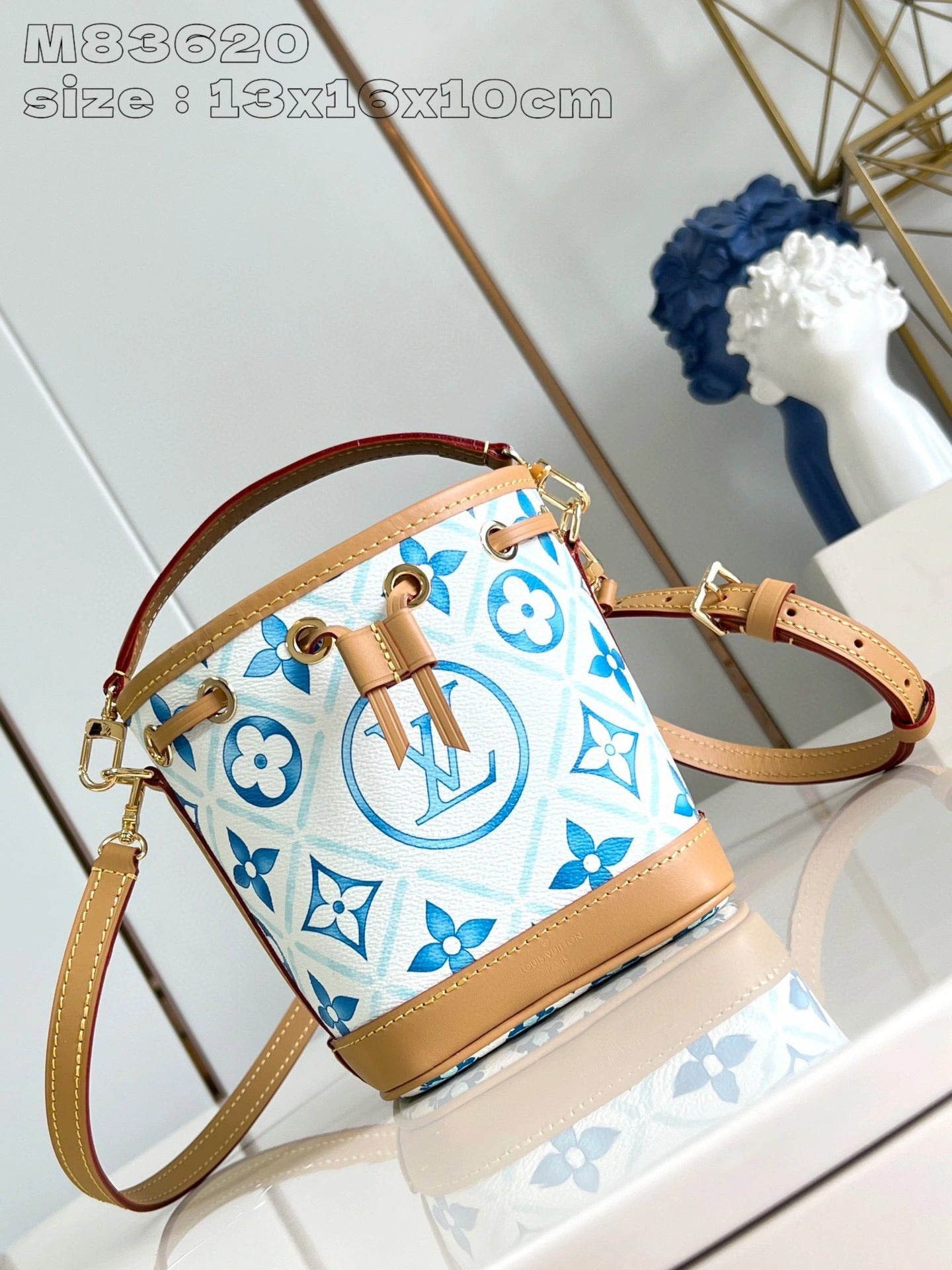 LOUIS VUITTON BAG