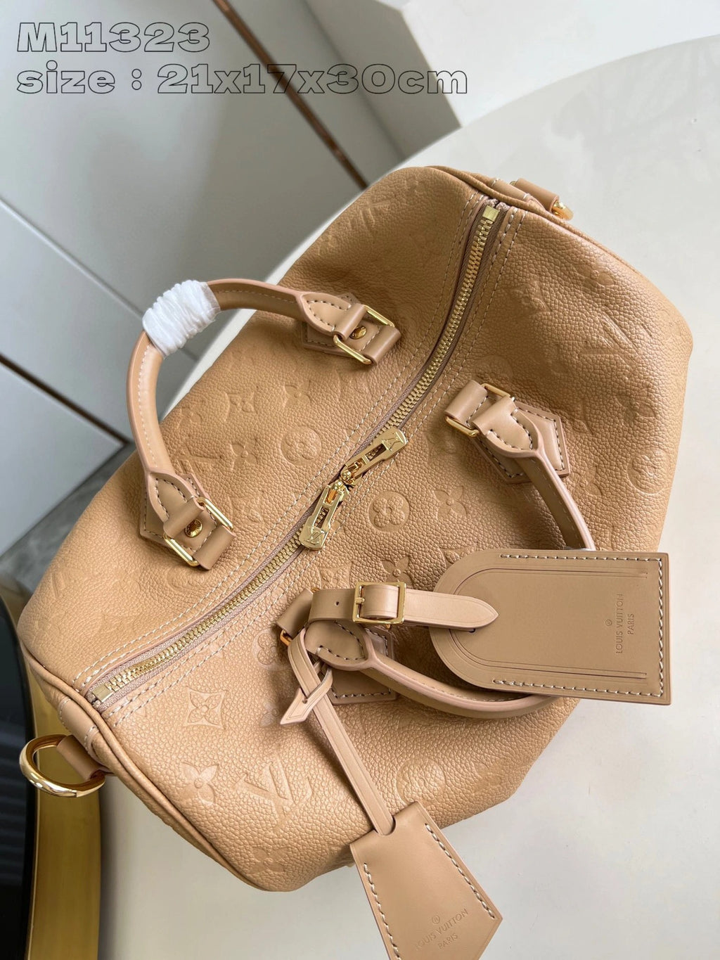 LOUIS VUITTON BAG