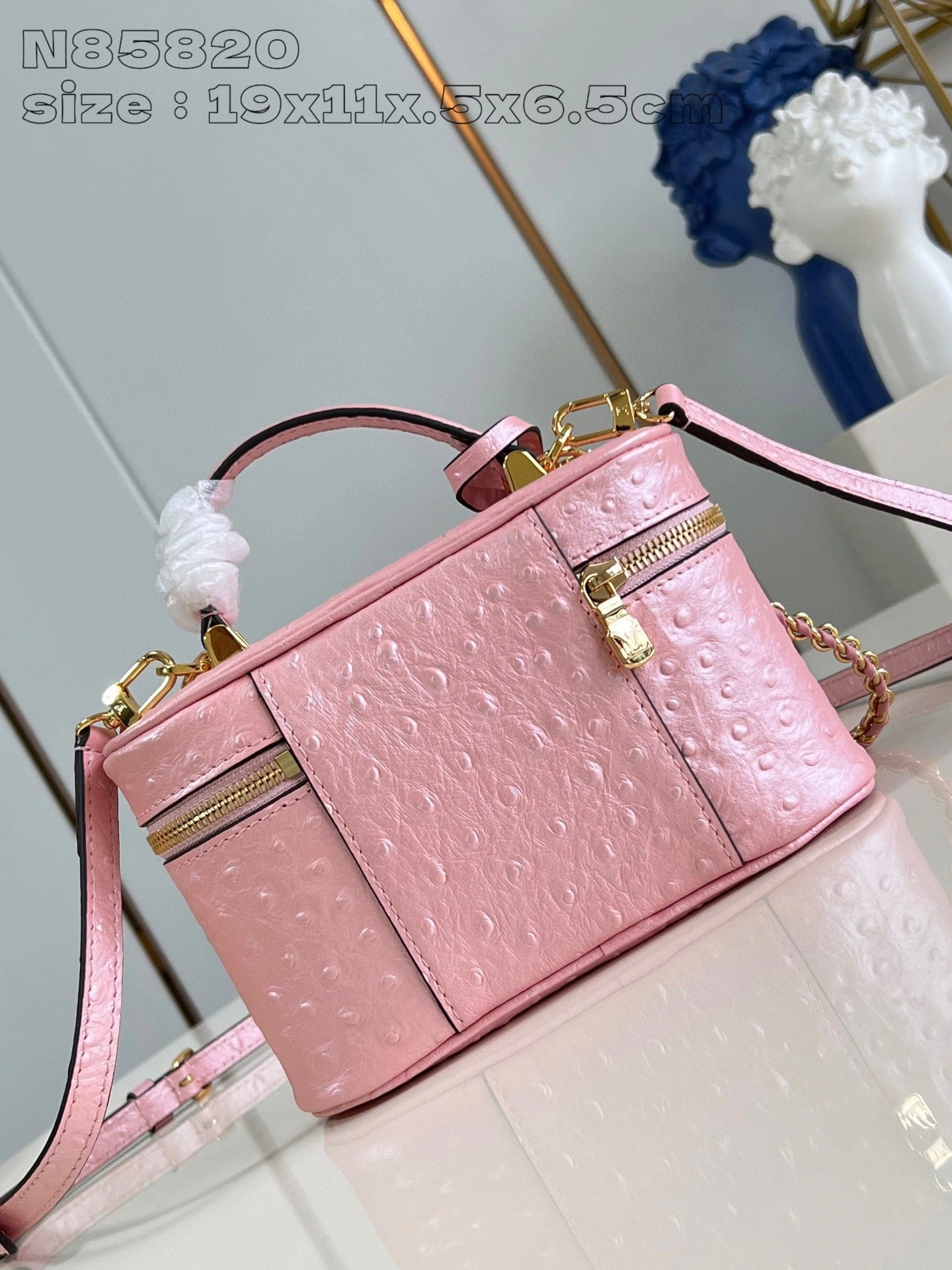 LOUIS VUITTON BAG