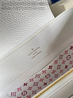 LOUIS VUITTON BAG