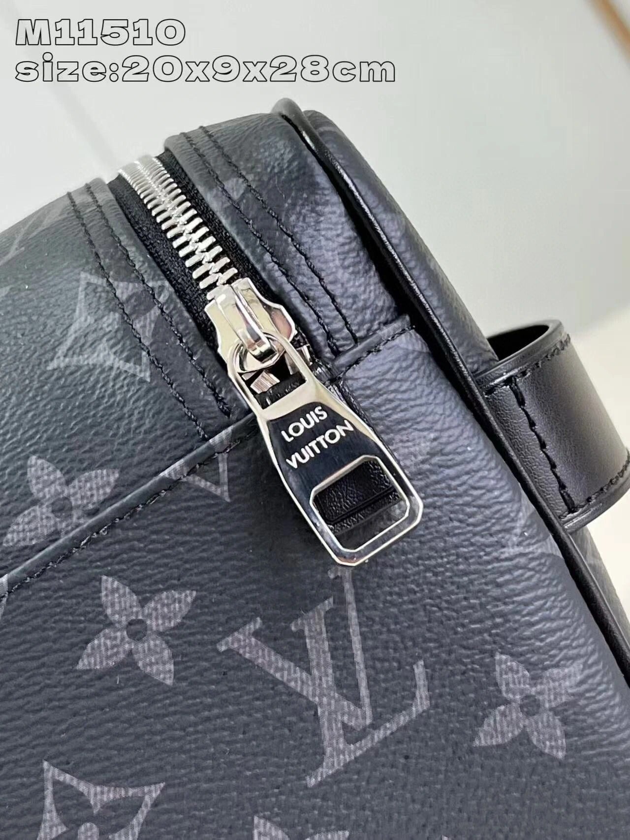 LOUIS VUITTON BAG