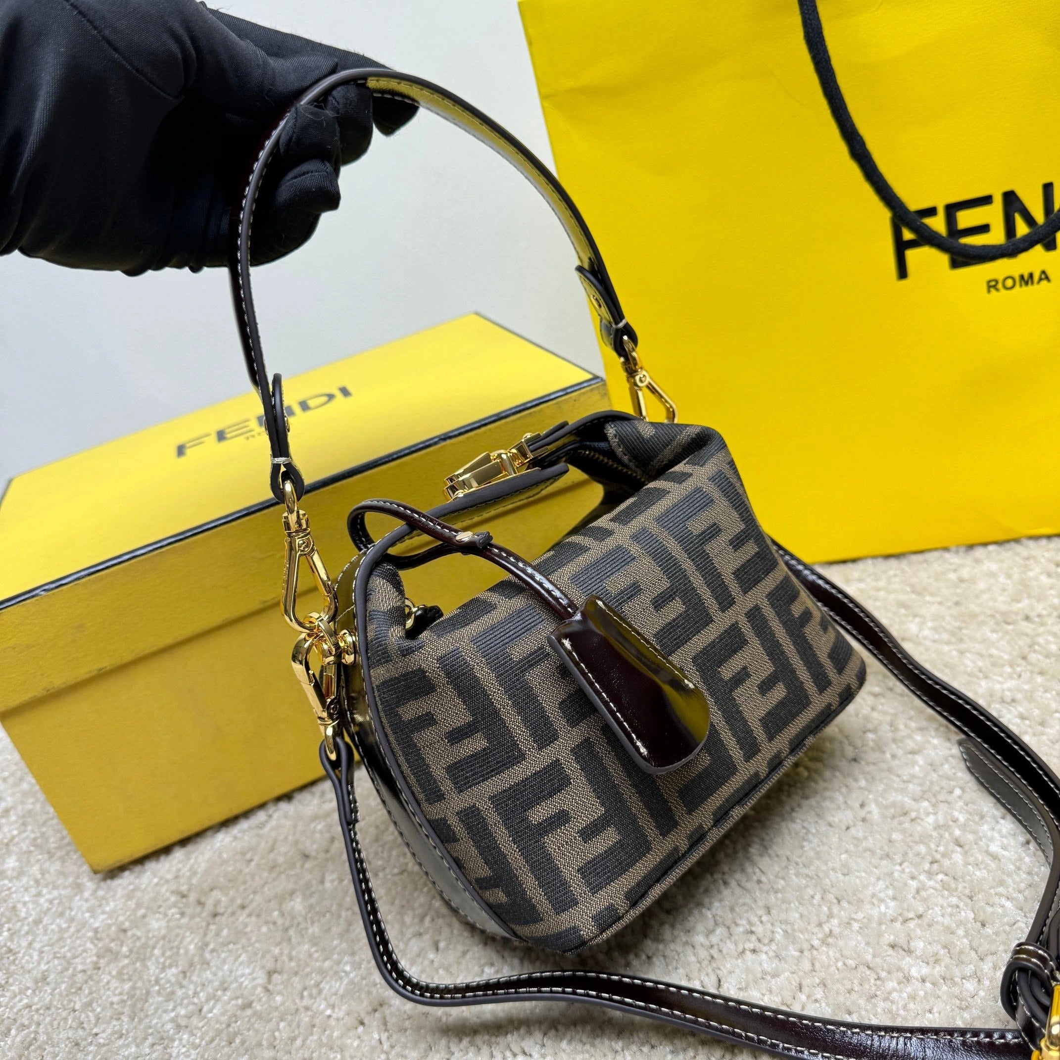 FENDI BAG