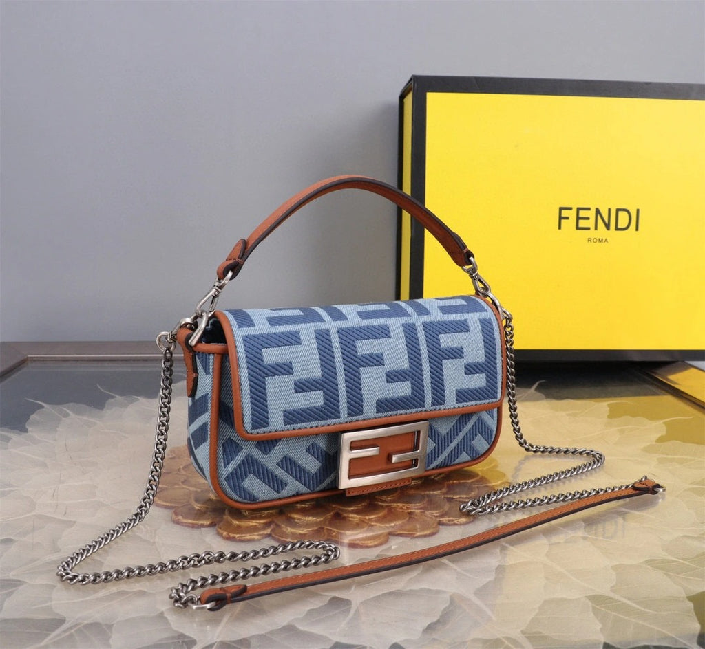 FENDI BAG