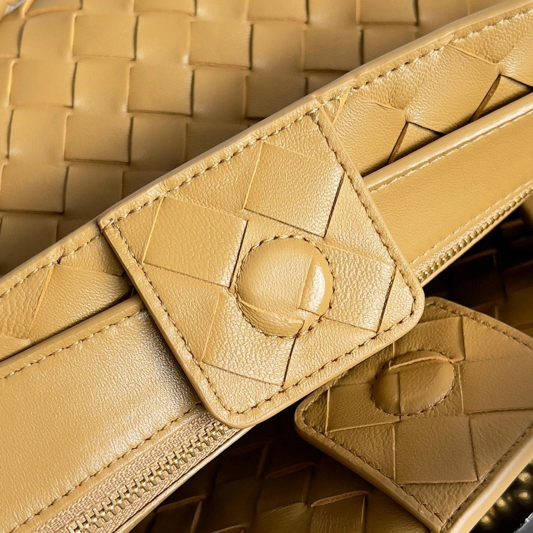 BOTTECA VENETA BAG