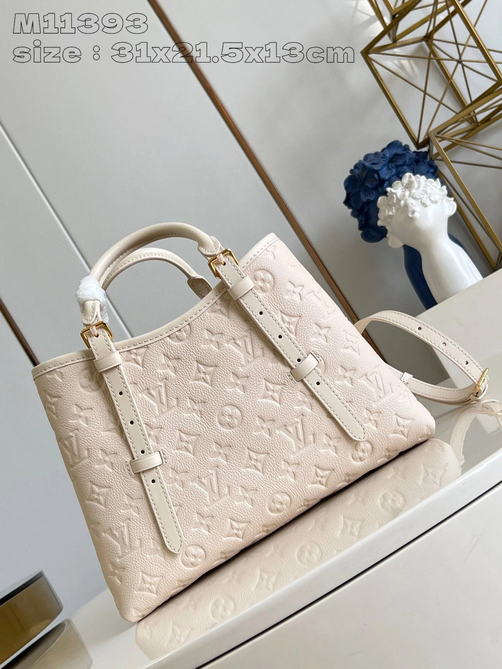 LOUIS VUITTON BAG