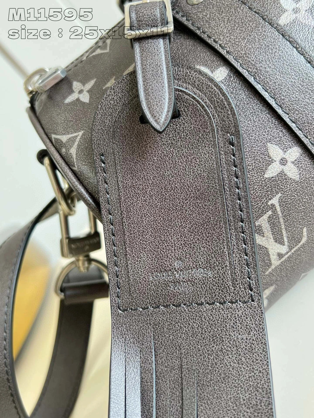 LOUIS VUITTON BAG