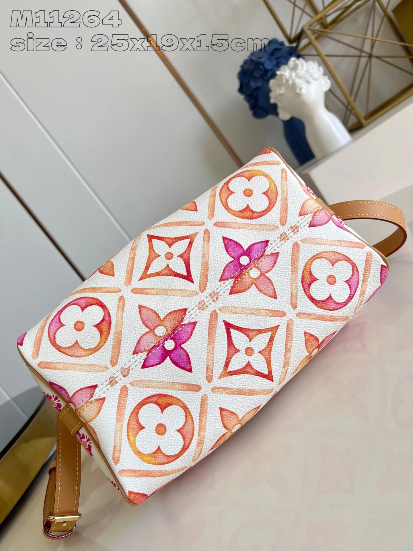 LOUIS VUITTON BAG