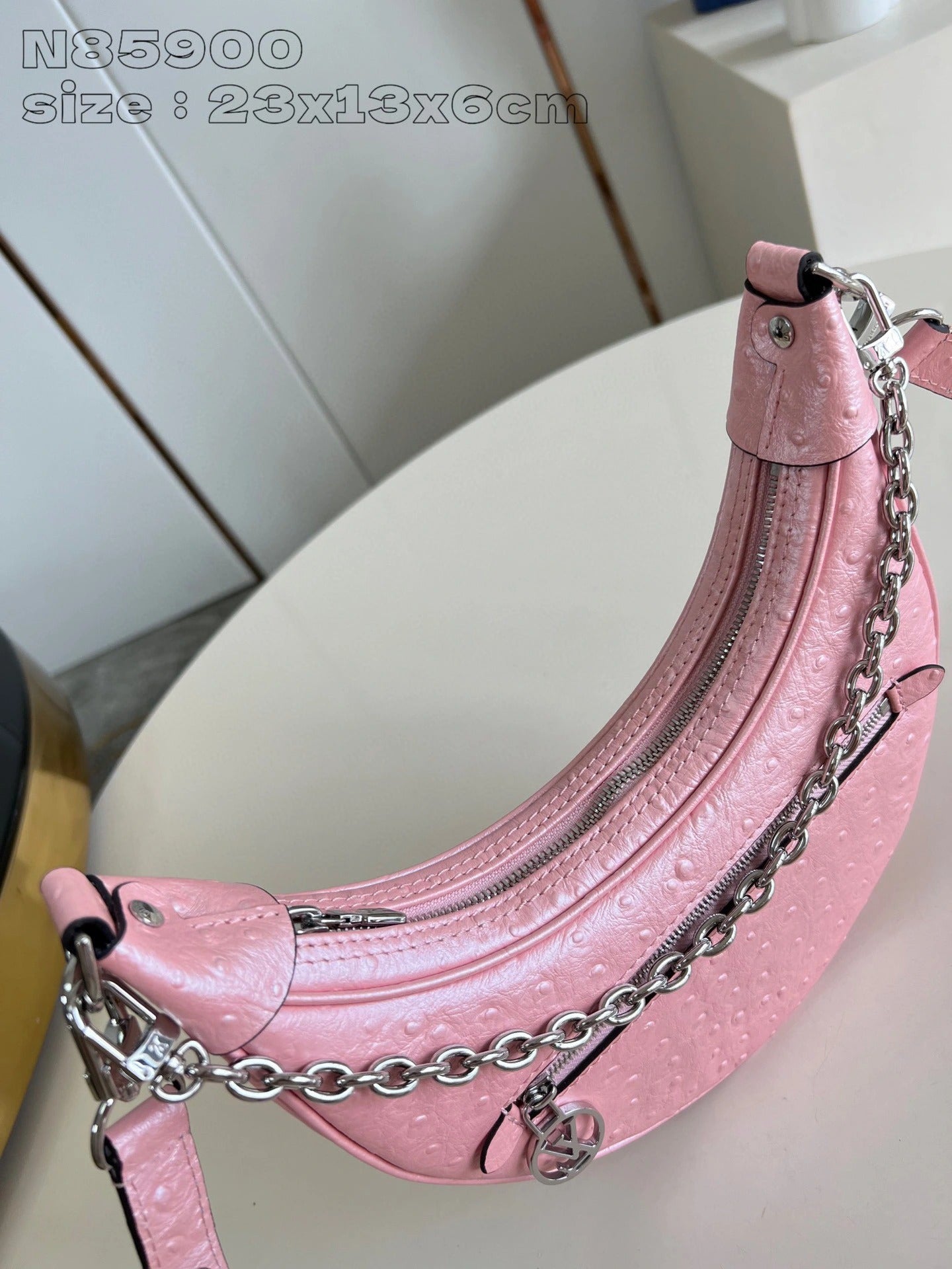 LOUIS VUITTON BAG