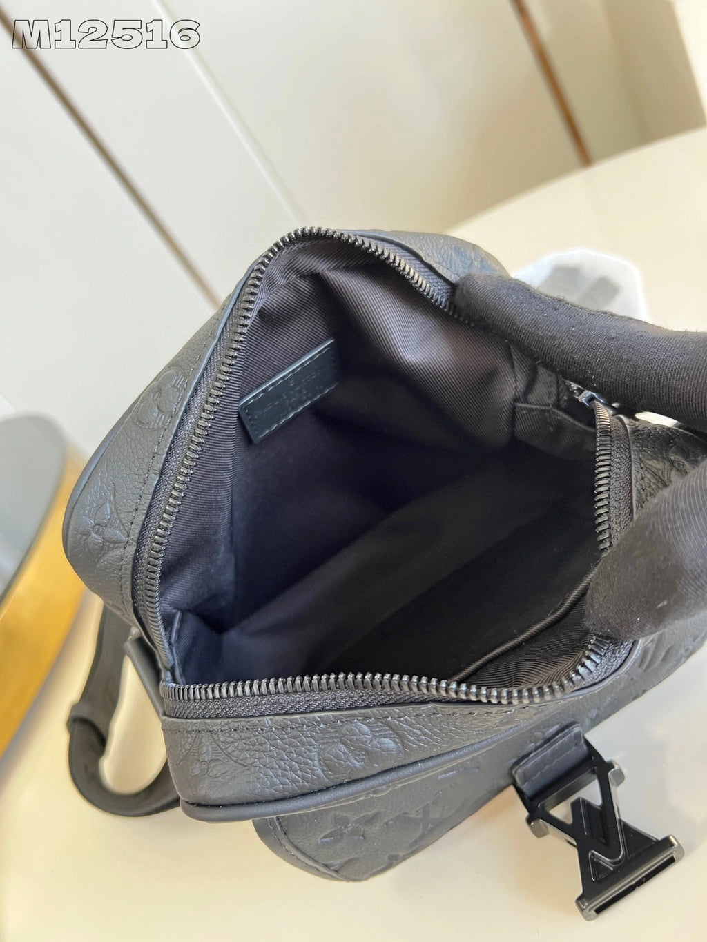 LOUIS VUITTON BAG