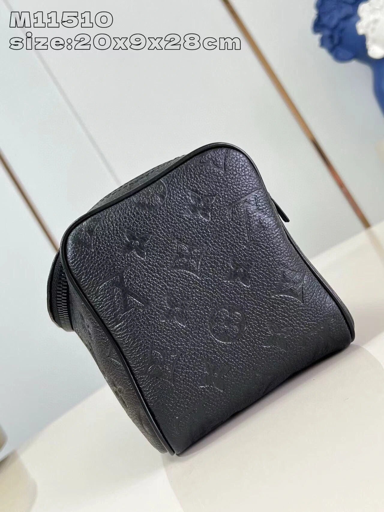 LOUIS VUITTON BAG