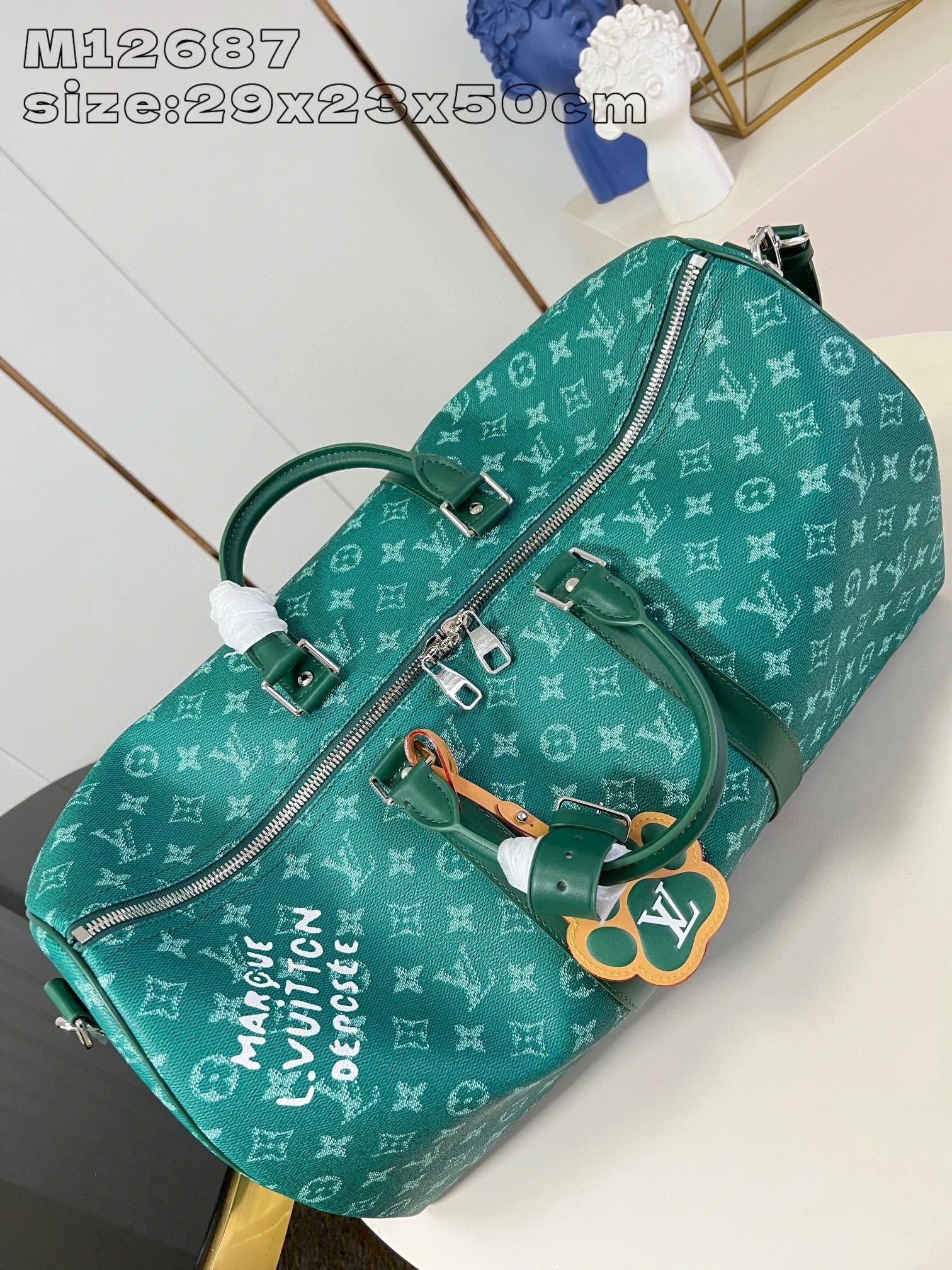 LOUIS VUITTON BAG