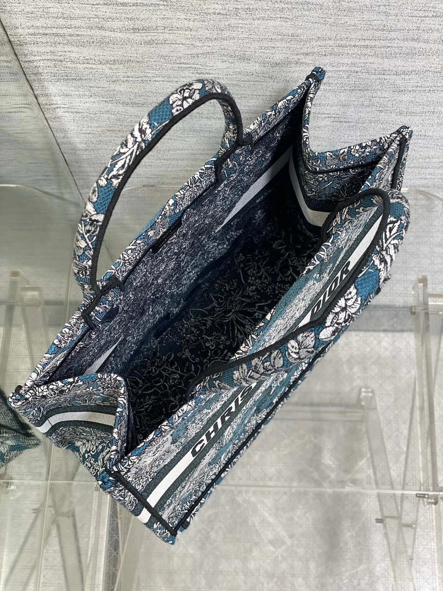 DIOR BAG