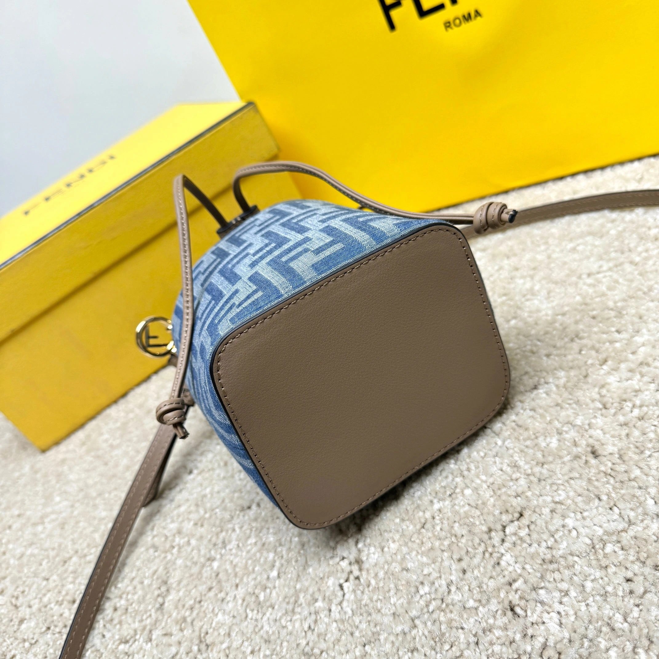 FENDI BAG