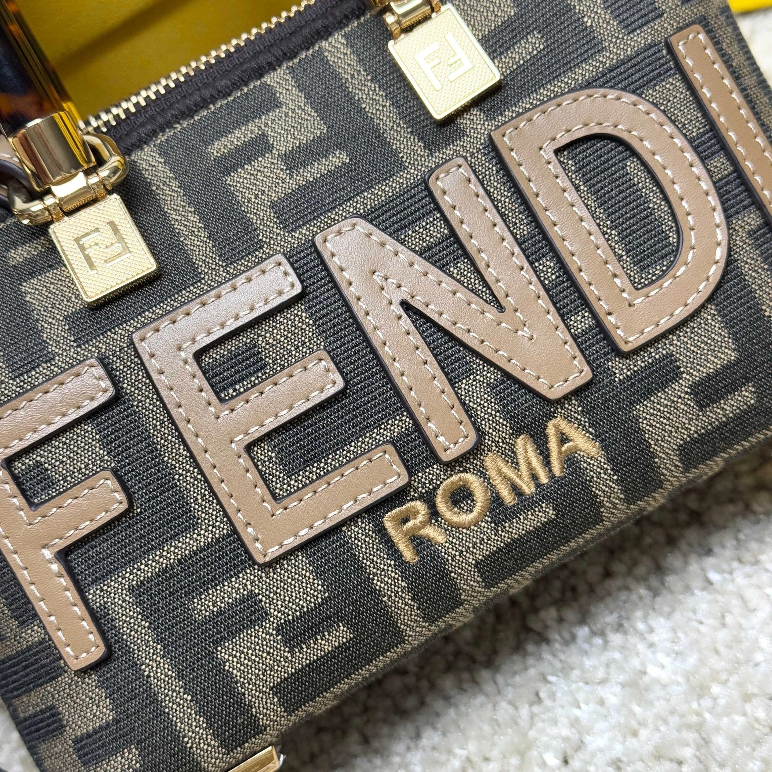 FENDI BAG