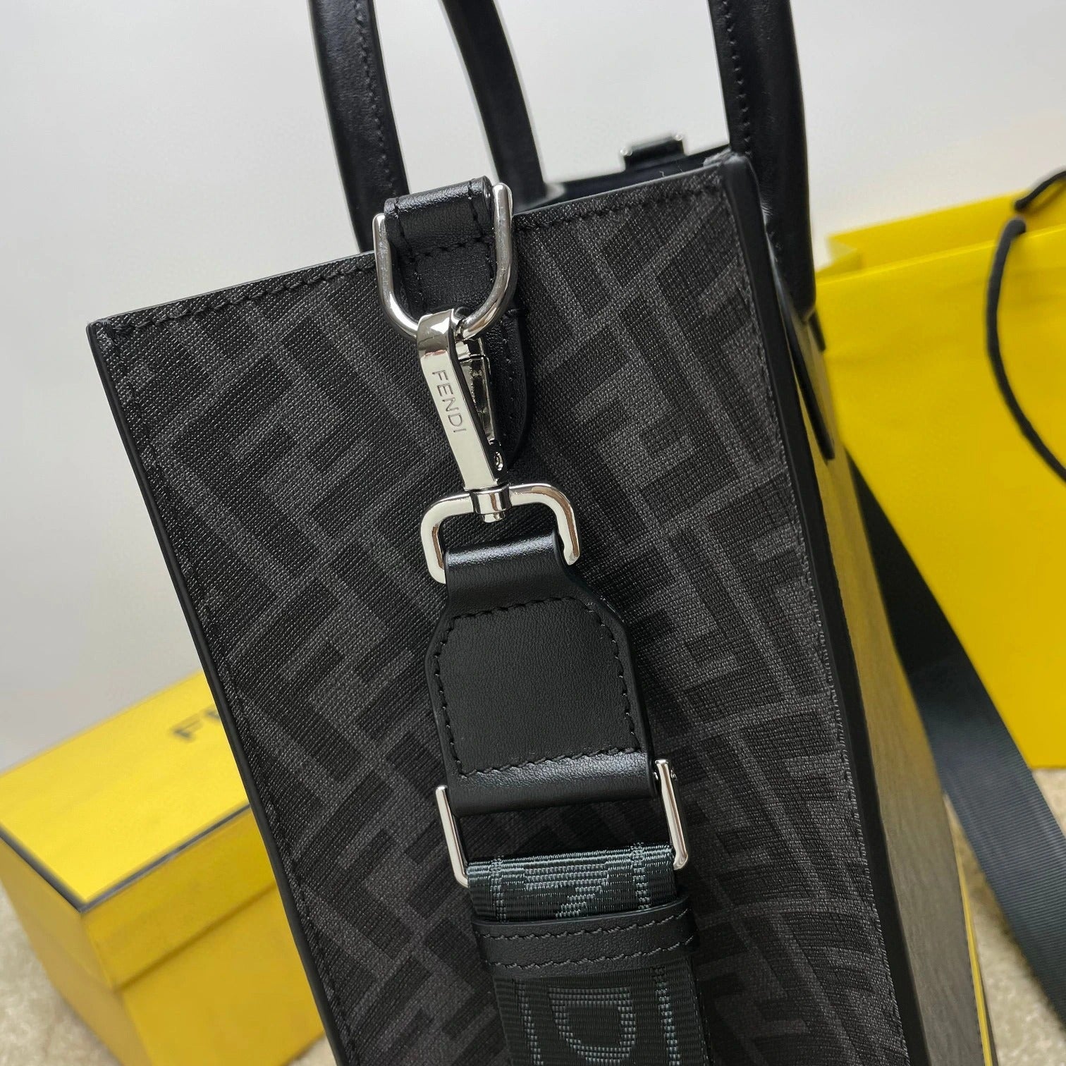 FENDI BAG