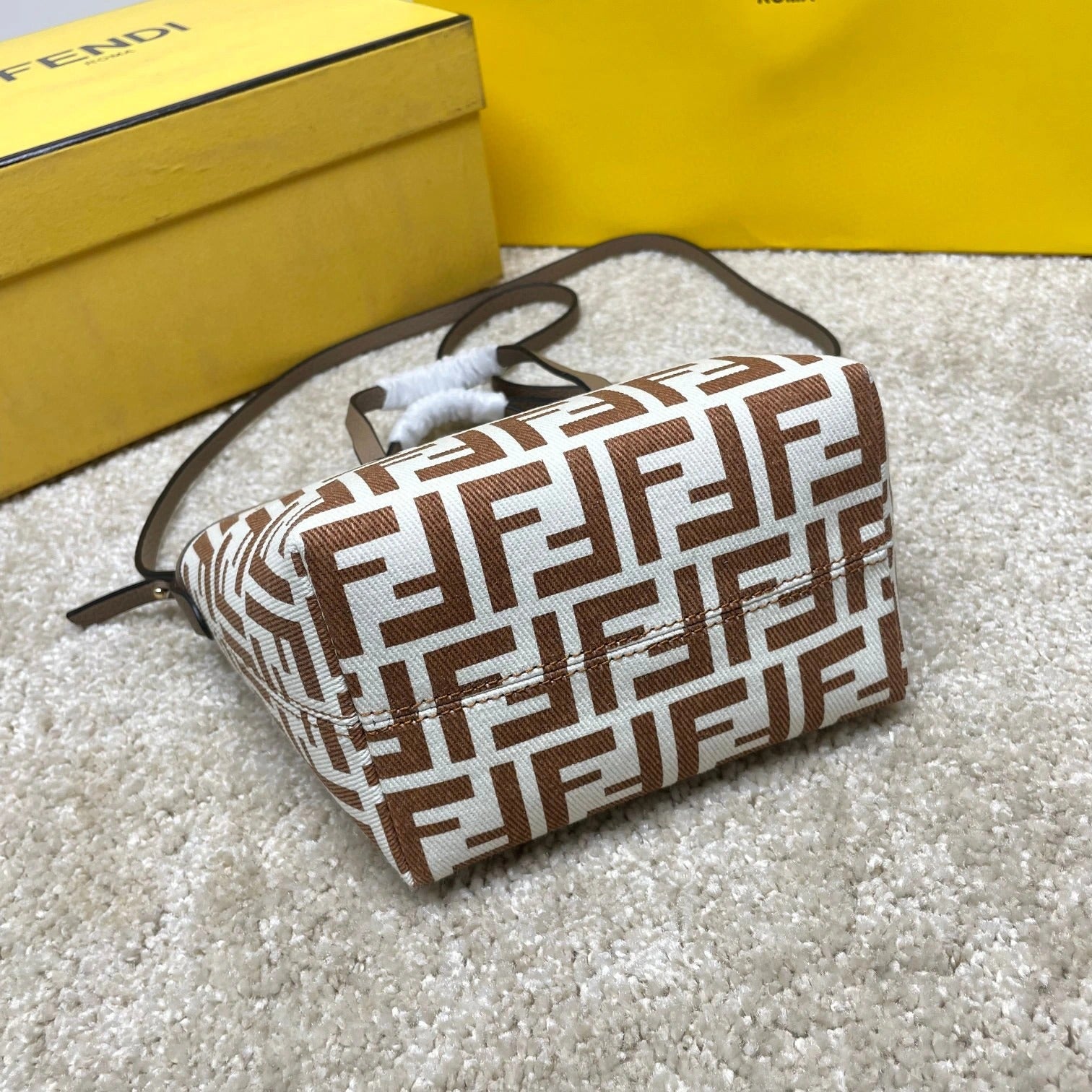 FENDI BAG