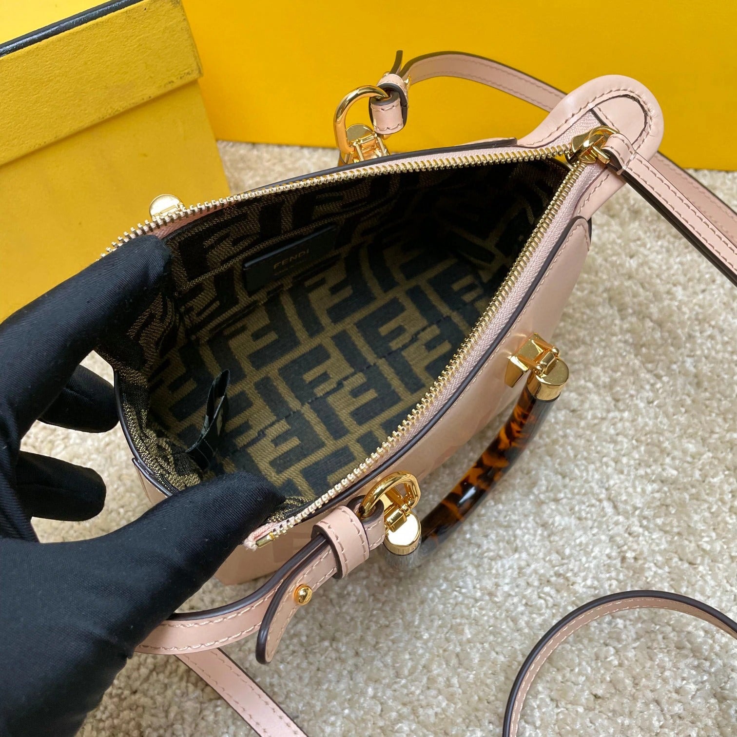 FENDI BAG