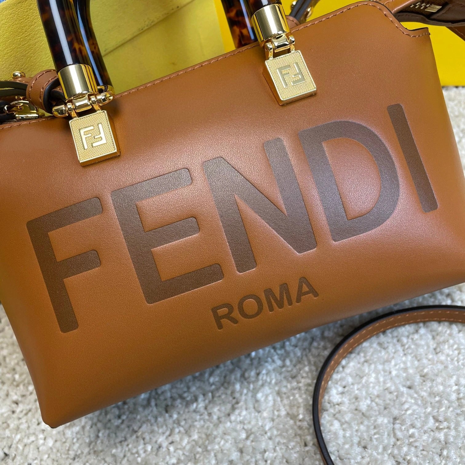 FENDI BAG