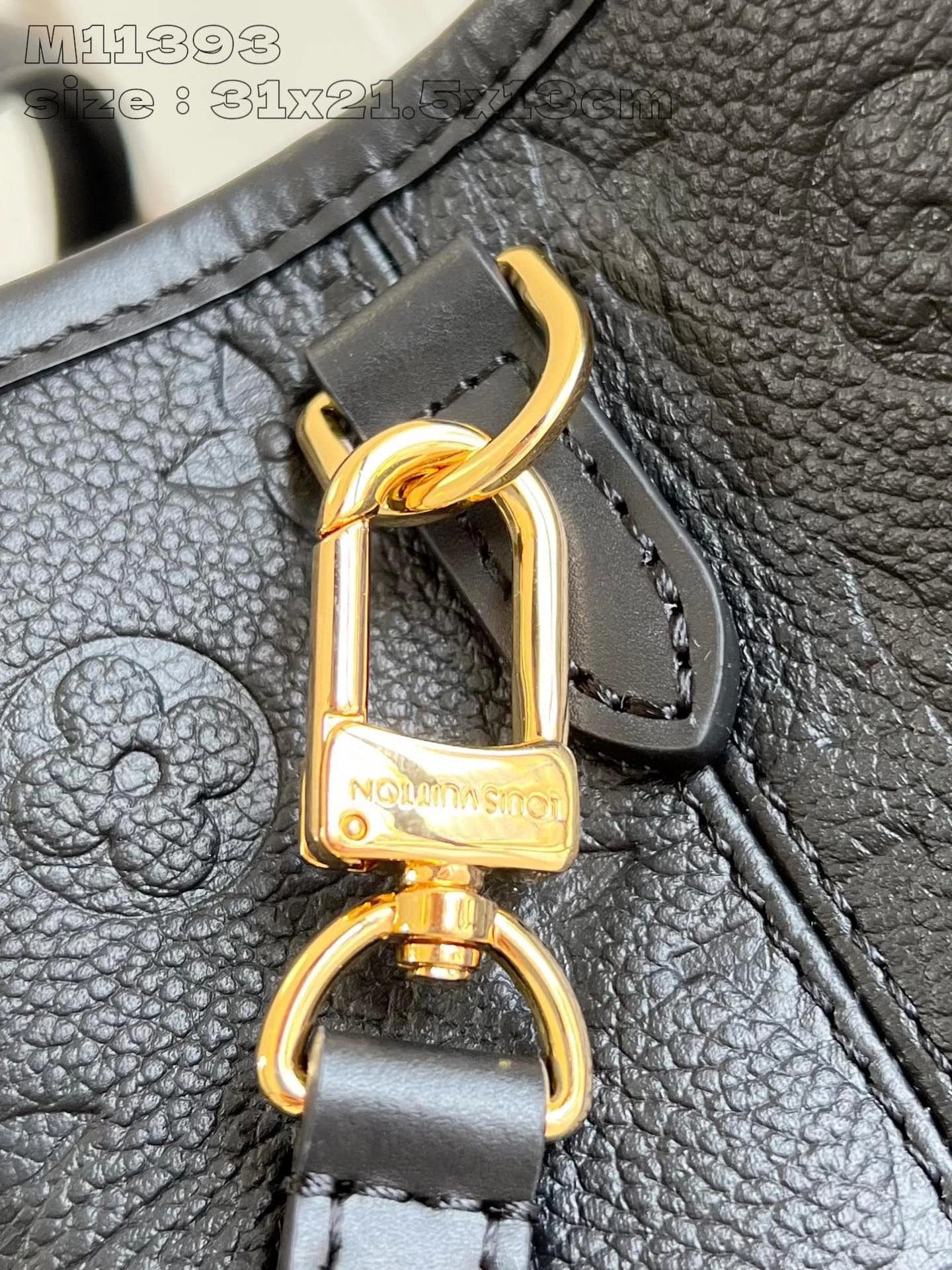 LOUIS VUITTON BAG