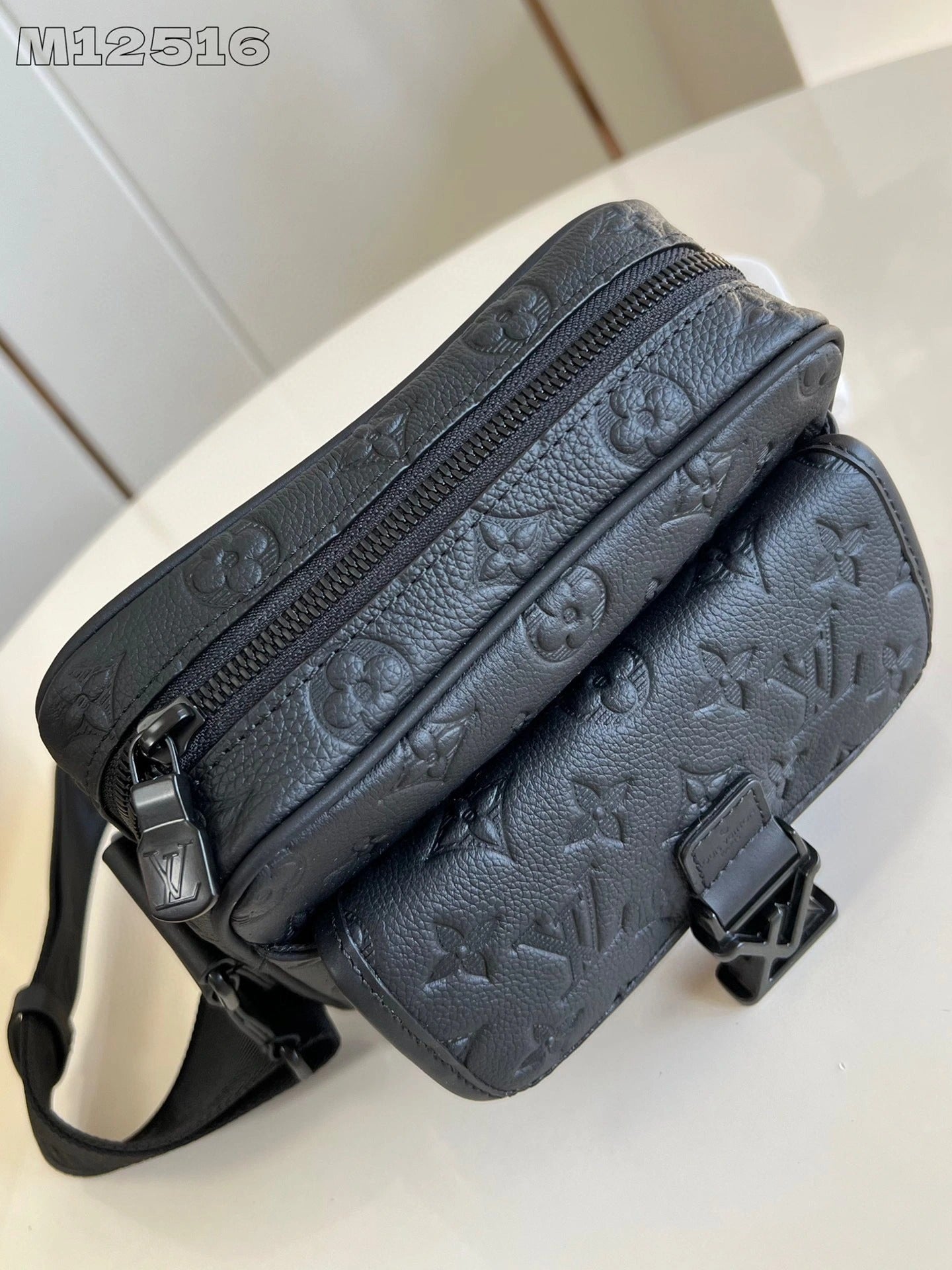 LOUIS VUITTON BAG