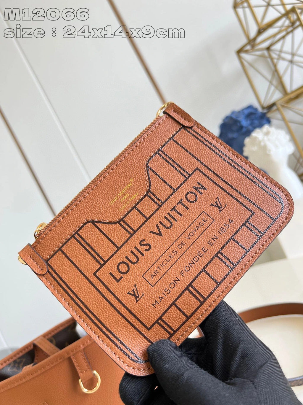 LOUIS VUITTON BAG