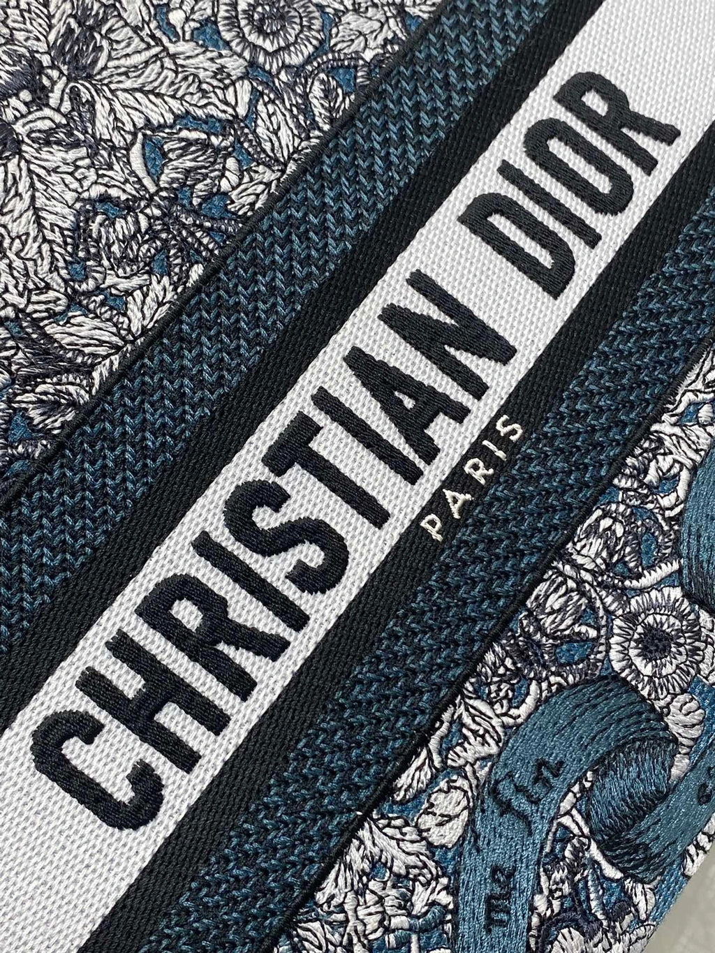 DIOR BAG