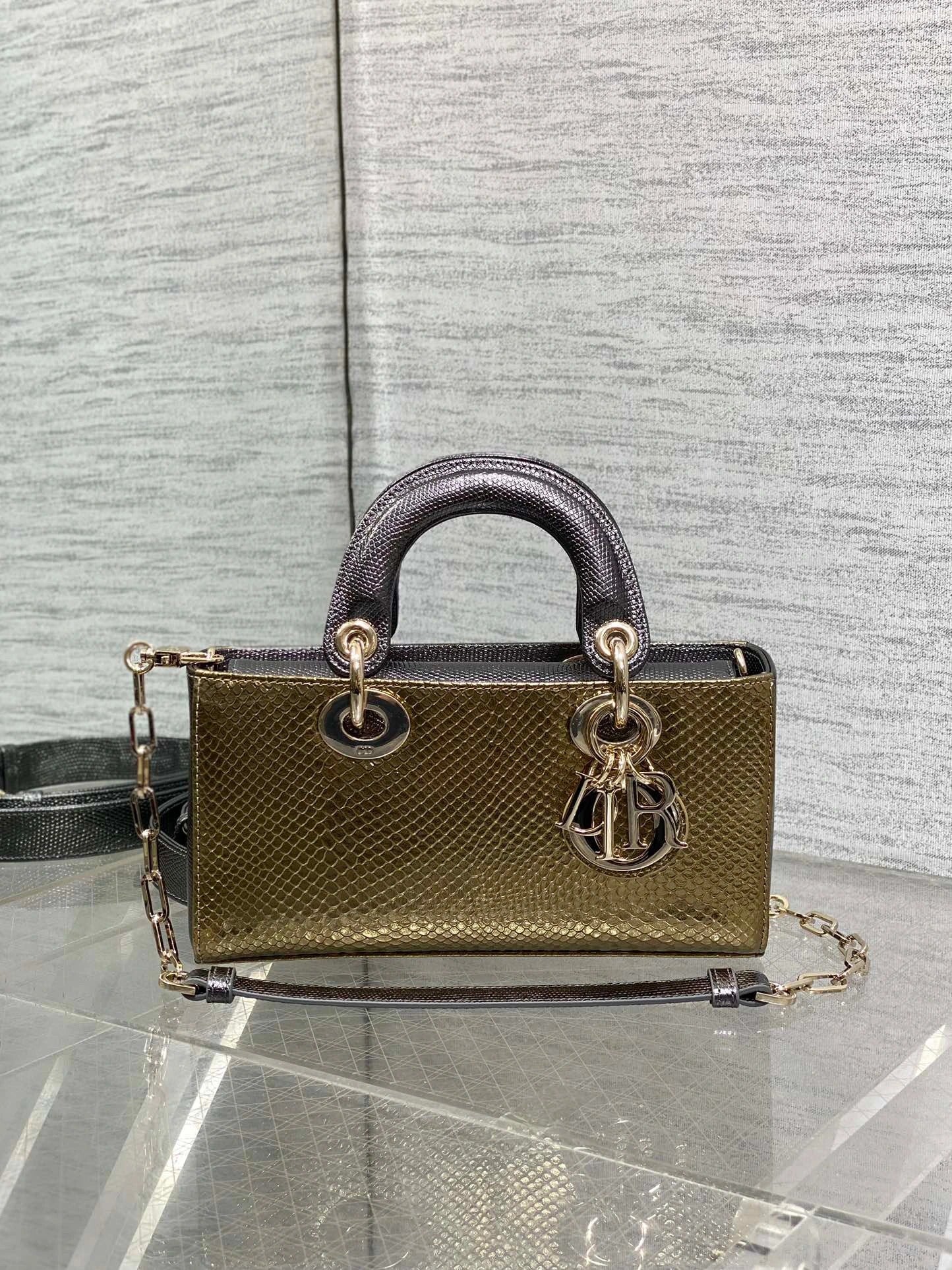 DIOR BAG