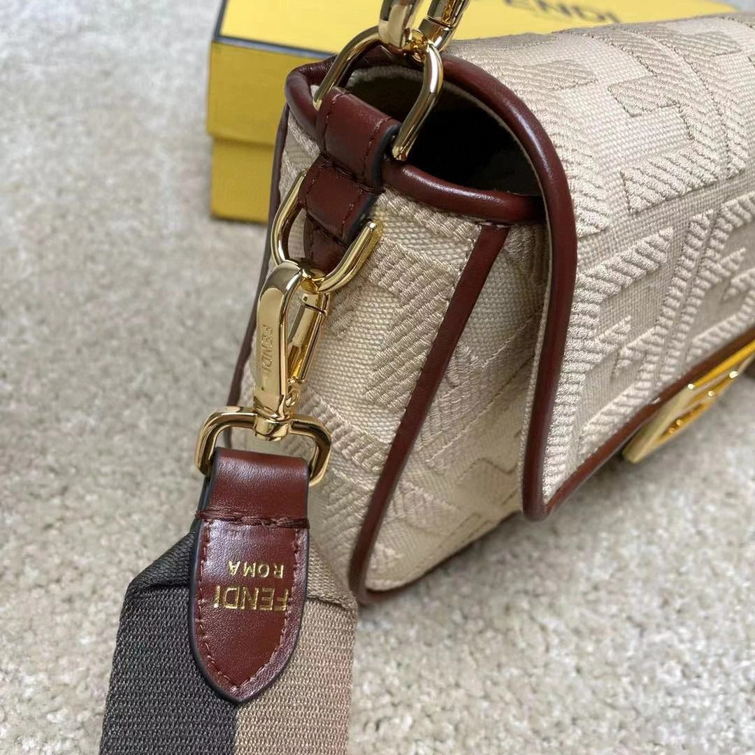 FENDI BAG