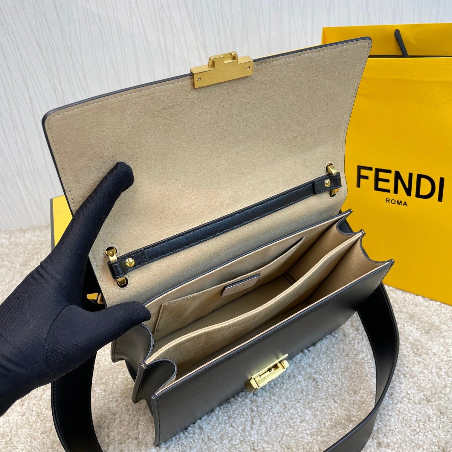 FENDI BAG