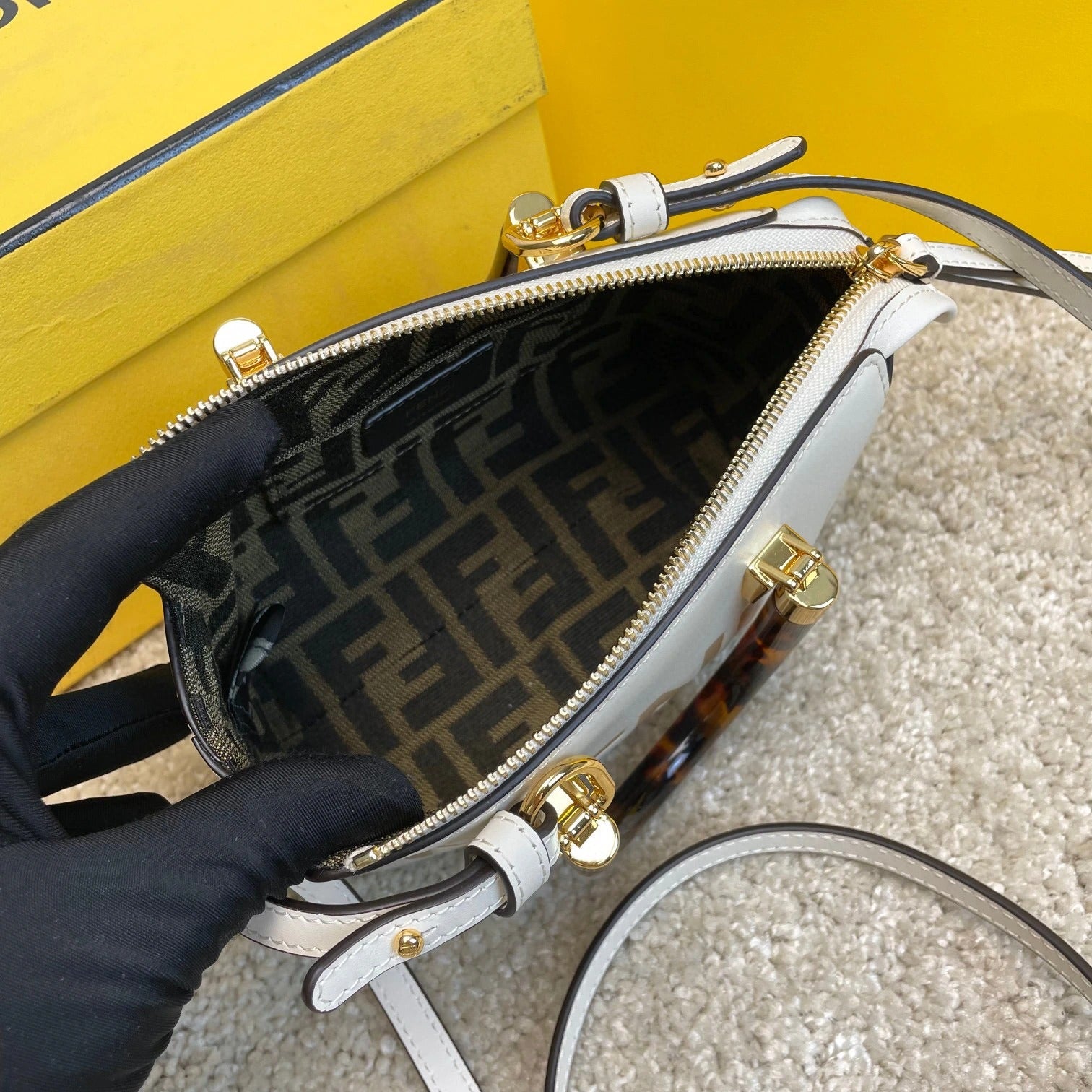 FENDI BAG