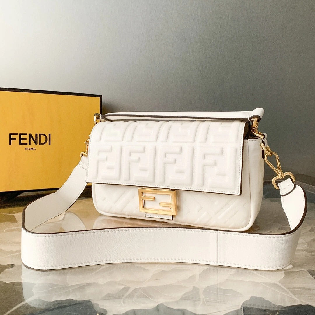 FENDI BAG