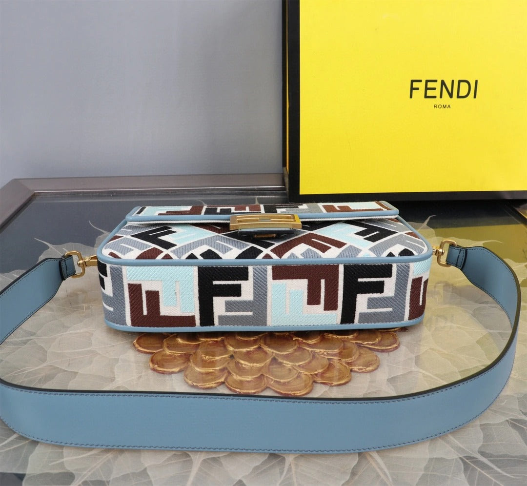 FENDI BAG